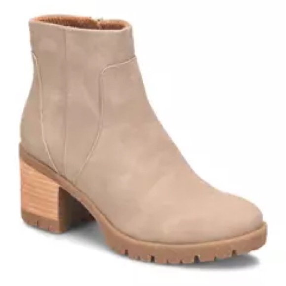 Korks Esmerelda Chelsea Booties lug sole comfy - Picture 1 of 10
